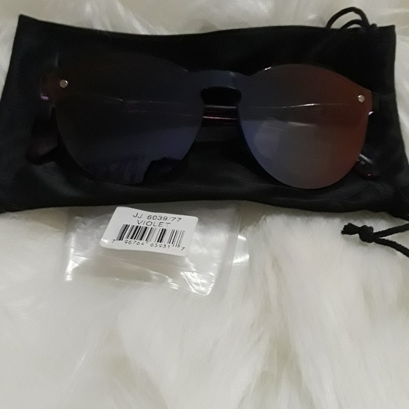 Joe\'s Jeans Violet Round Sunglasses